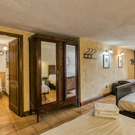 منزل ريفي Mas Fuselles